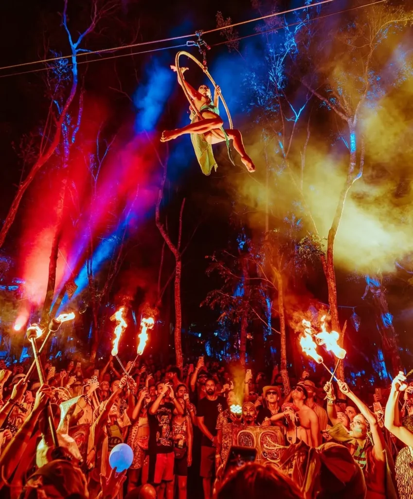 day zero festival tulum acrobacias aereas