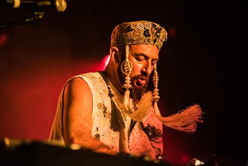 Dj damian lazarus