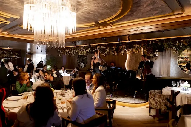 harrys nye playa del carmen